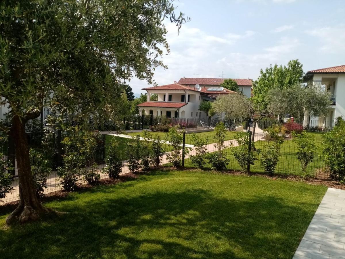 Residence Fiore Rosso Sirmione Exterior photo