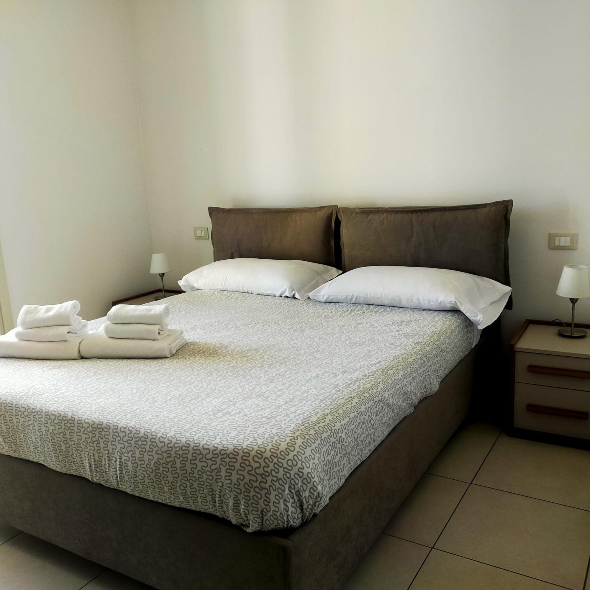 Residence Fiore Rosso Sirmione Room photo